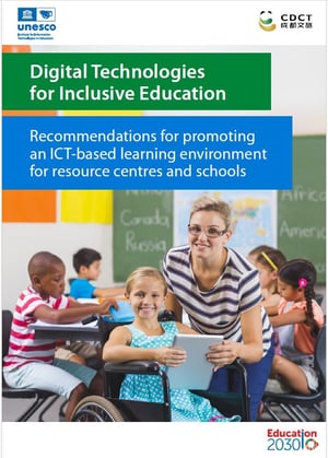 Studenti e docente in un contesto di apprendimento digitale inclusivo