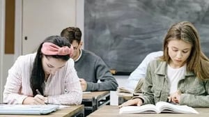 Studenti durante un momento di orientamento scolastico