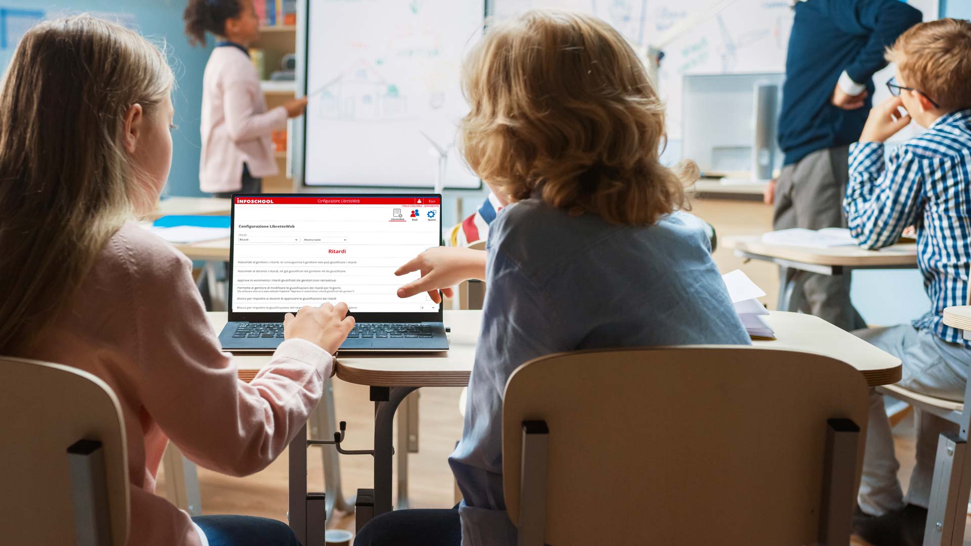 Scopri come riordinare, catalogare e liberare gli archivi scolastici affidando in in outsourcing la documentazione cartacea
