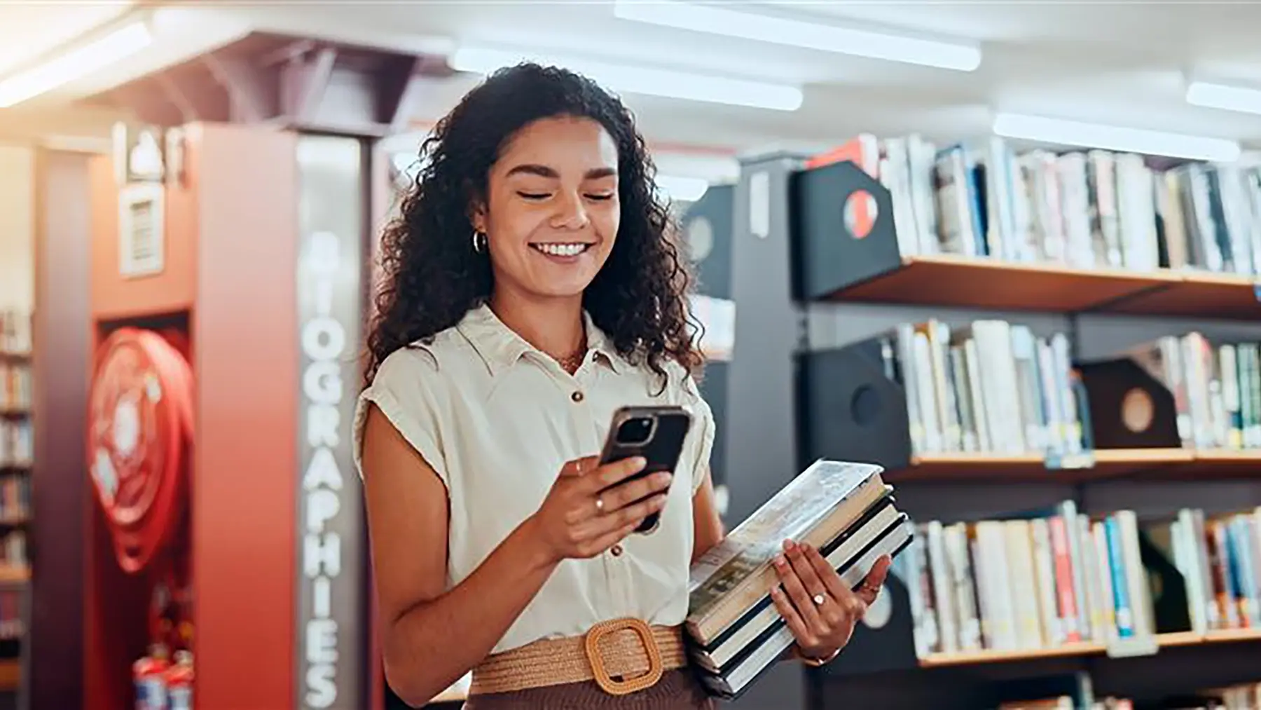Miti, letteratura e storia si riscoprono attuali grazie al prof. Daniele Coluzzi